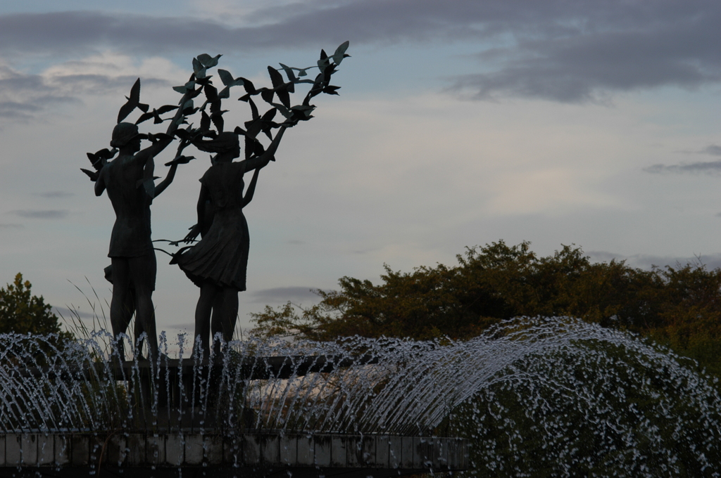 今日の日はサヨウナラ