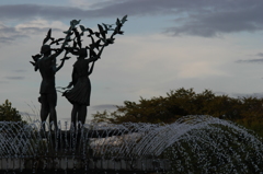 今日の日はサヨウナラ