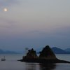 日没と共に月が現れました。