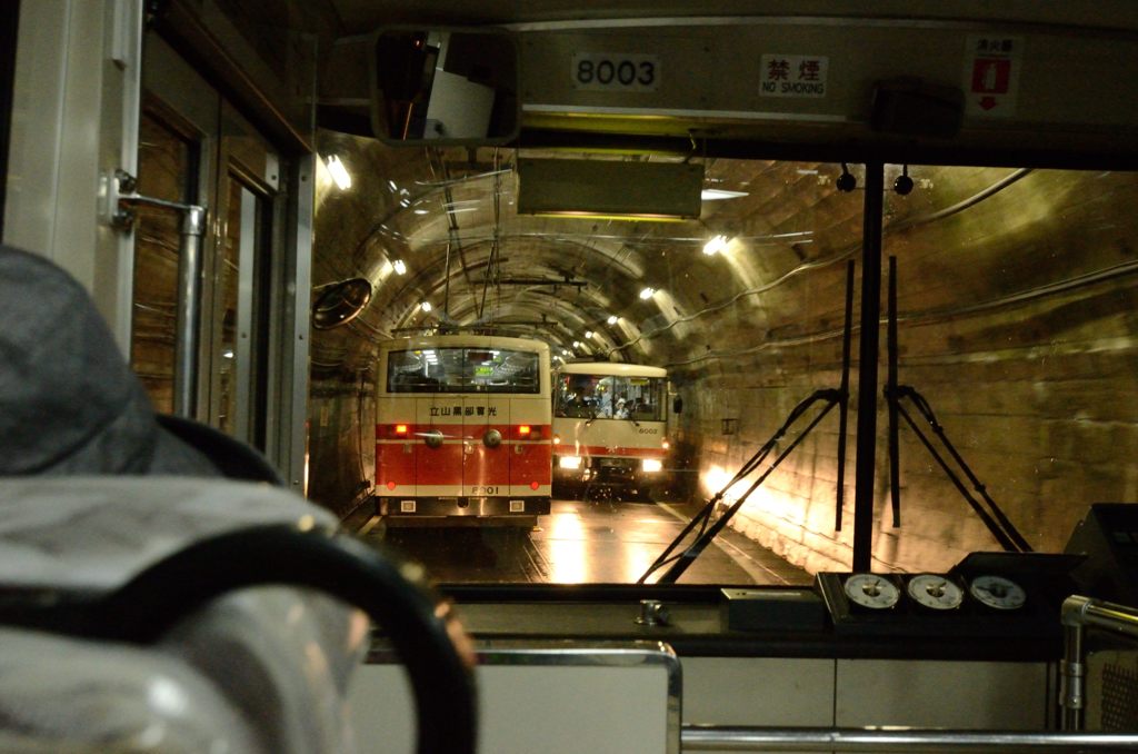 立山・黒部アルペンルート　⑨