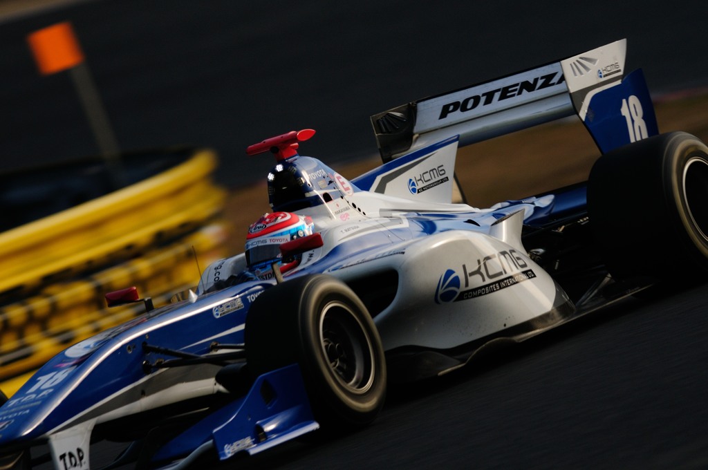 スーパーフォーミュラー岡国テスト2014