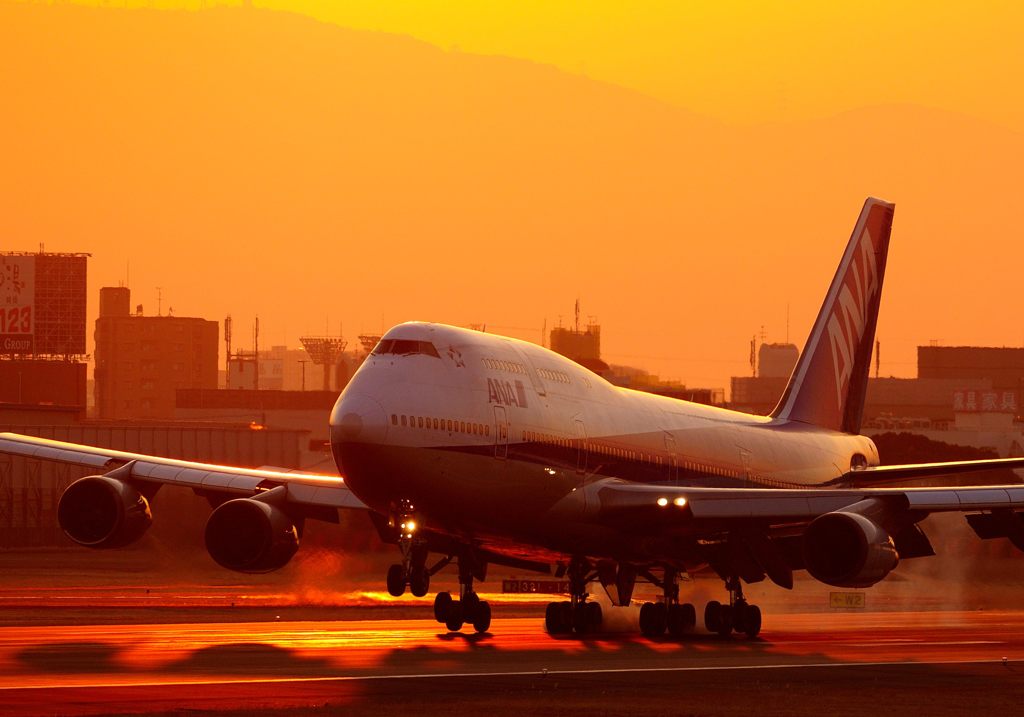 ANA FINAL 747 IN ITAMI