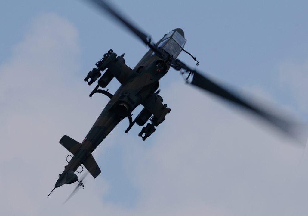 コウノトリ但馬空港フェスティバル2013　JGSDF AH-1S　　⑧
