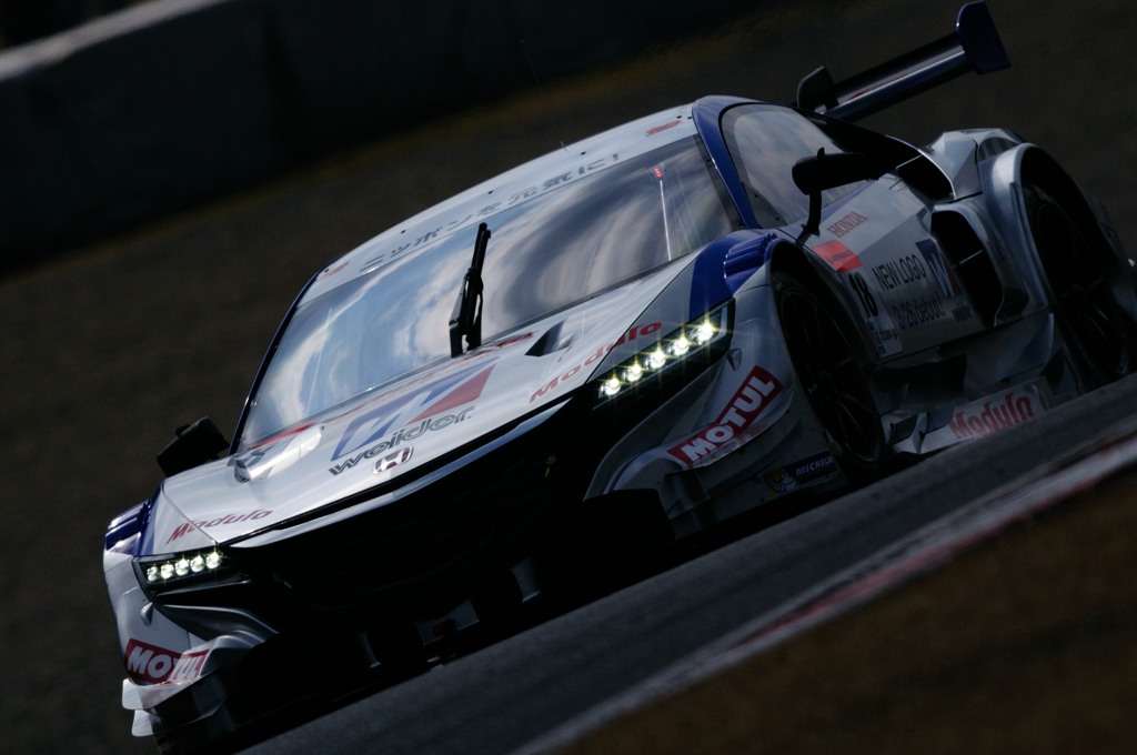 スーパーGTファン感謝祭　　岡山国際サーキット
