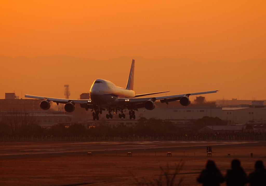 ANA FINAL 747 IN ITAMI