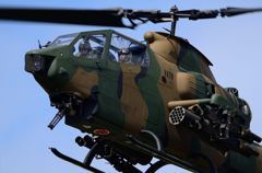 AH-1S 機動飛行