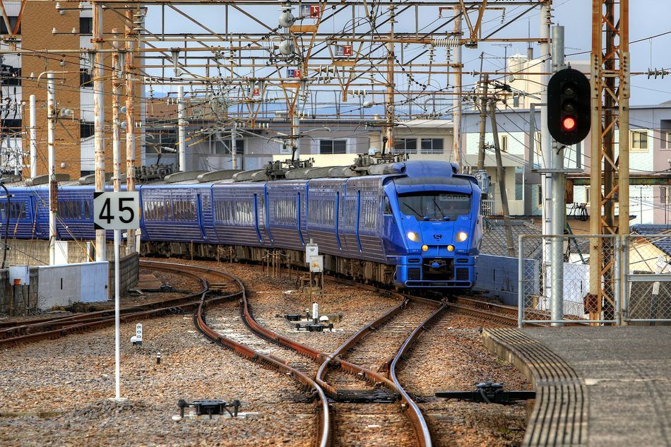 到着　別府駅