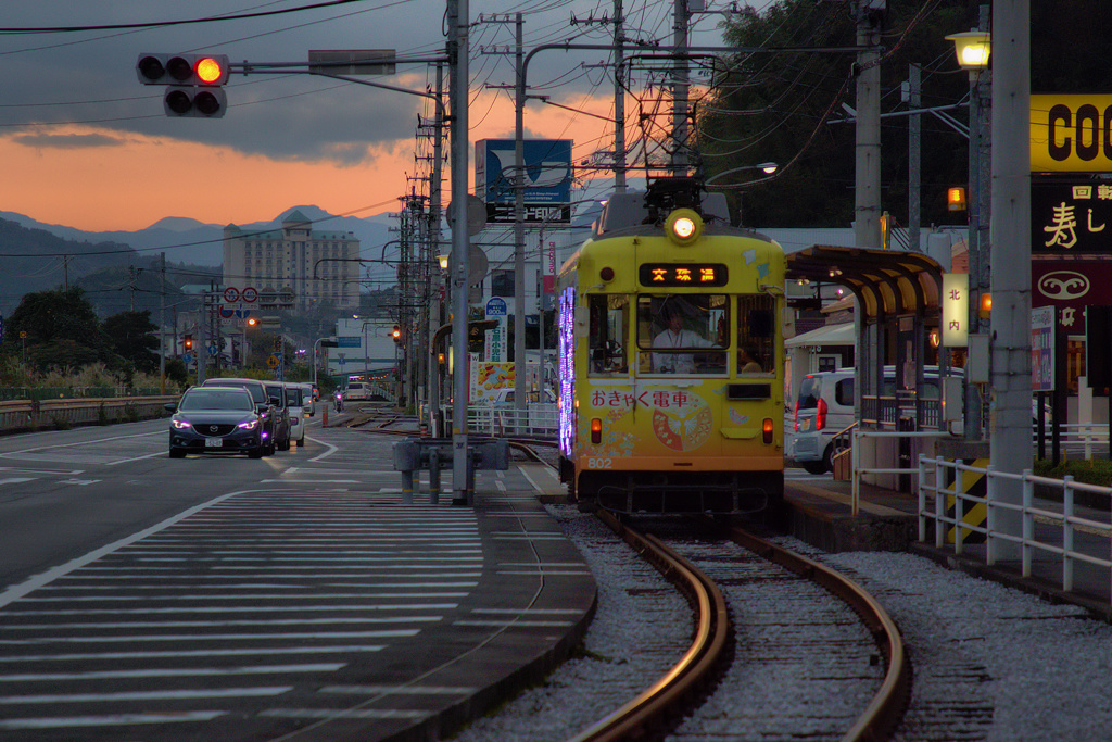 夕暮れ電車