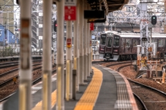 激狭プラットフォーム