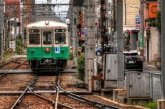 高松 街角 緑胴車