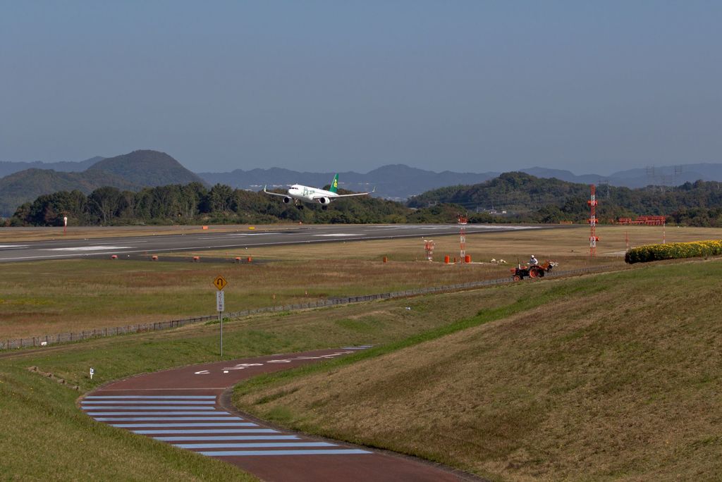 東ウィングエリア