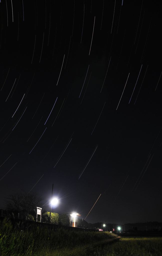 夜の上総川間駅