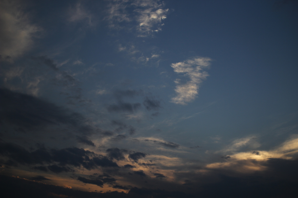 １８：４６