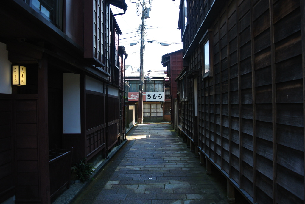 路地