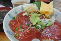 築地で朝ご飯