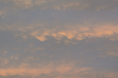18：22