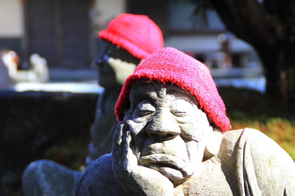 考え中