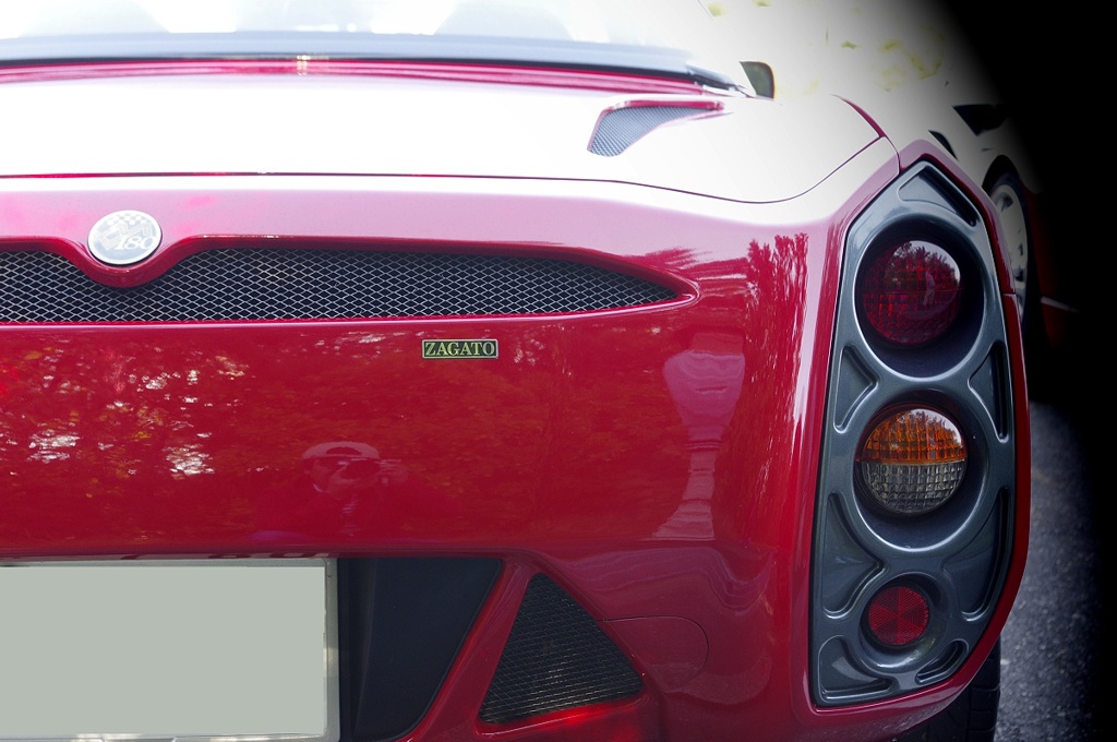 Molding (TMI-VM180 ZAGATO)