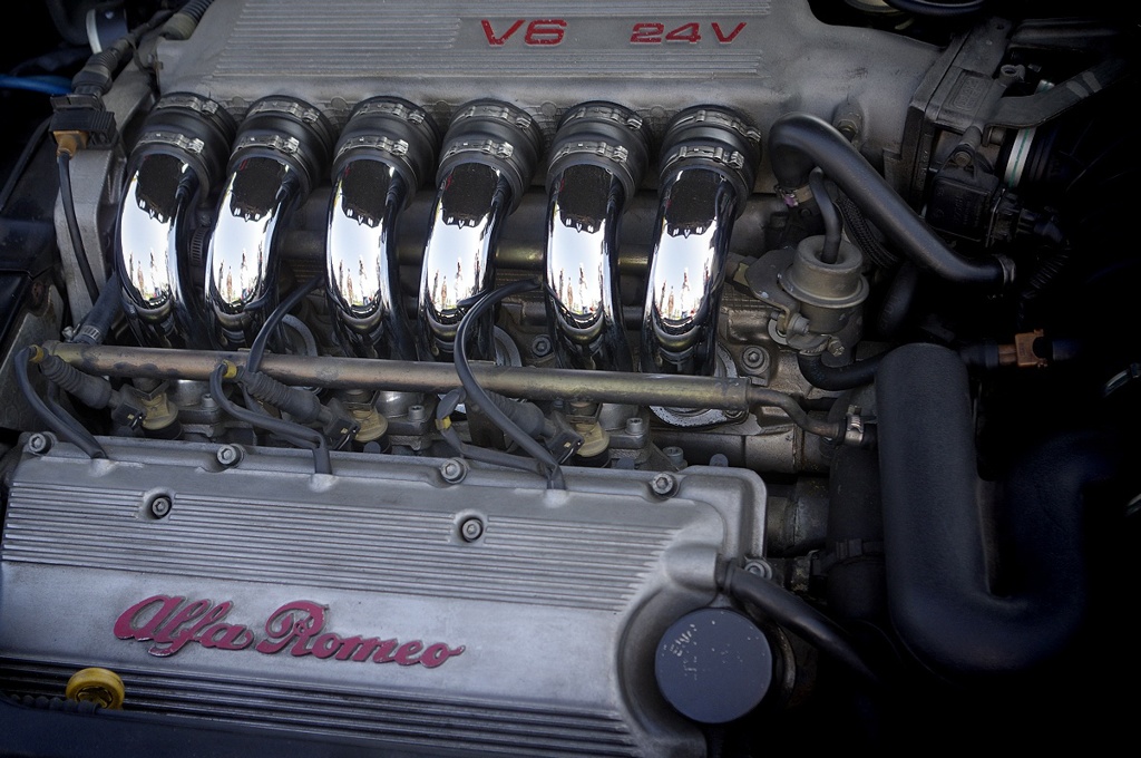 Ｖ６　In-Mani　（ALFA 3.0 V6 24）