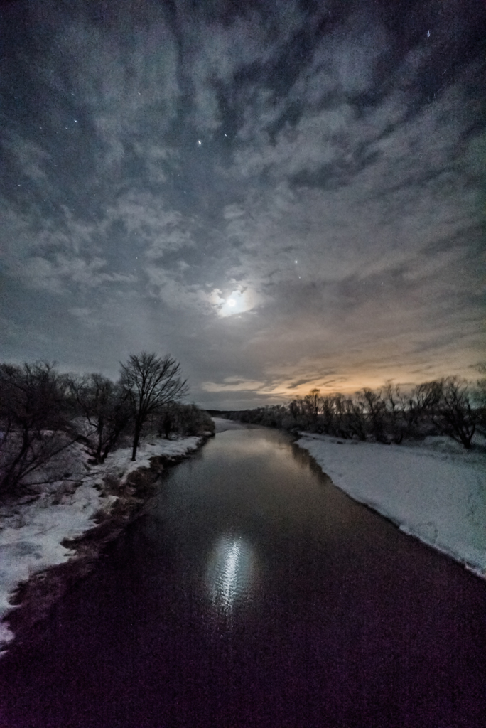 寒冷地の夜空