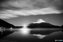 光と、雲の彼方～