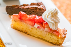 Love Strawberry cake !!