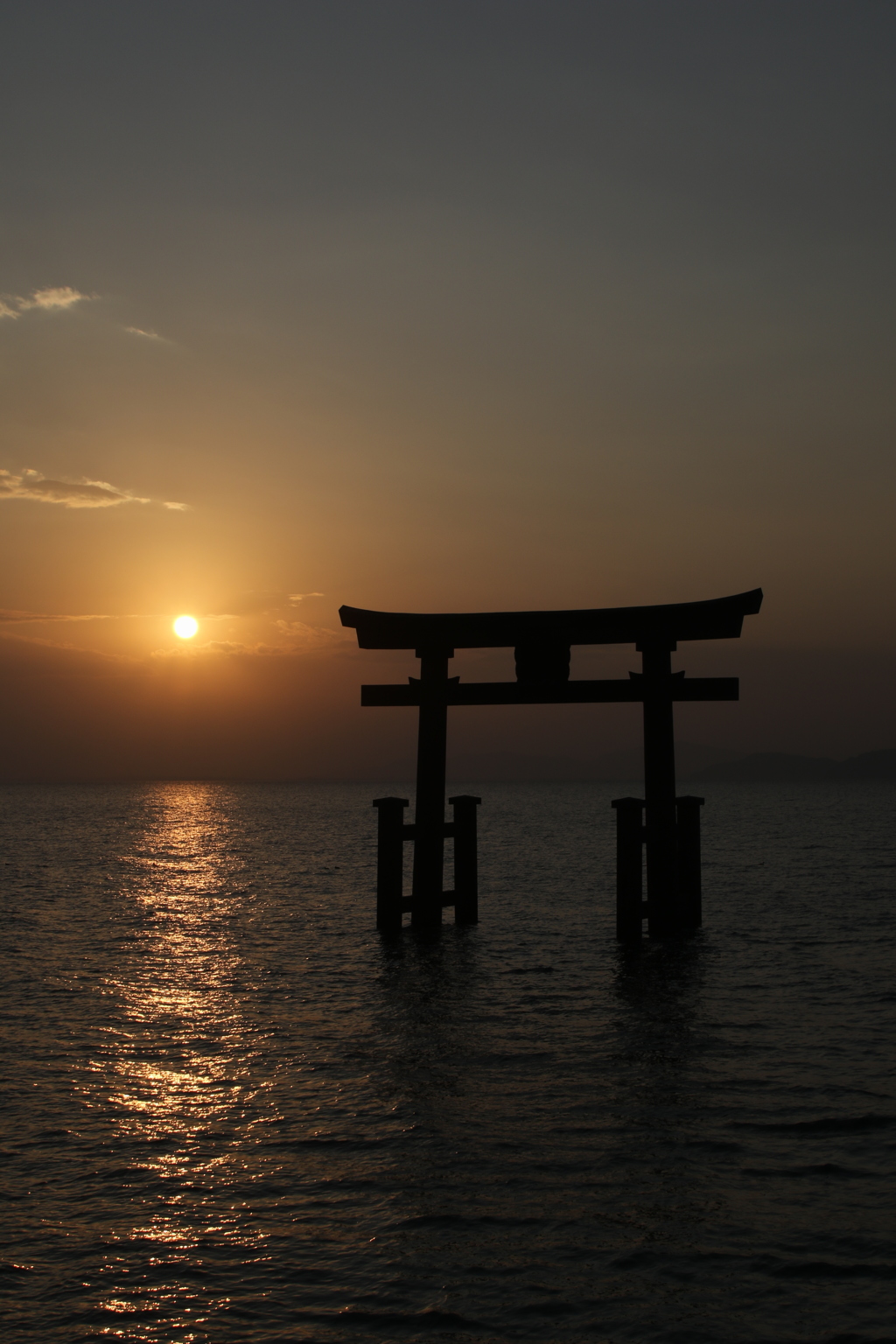 白鬚神社