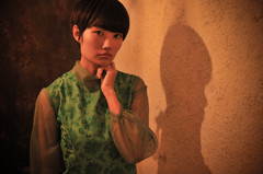 TOKYO UMBER GIRL