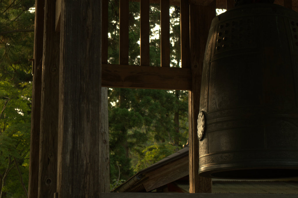 毛越寺の鐘