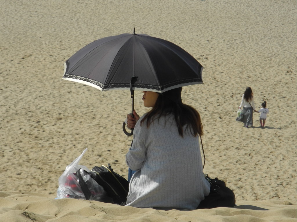 傘の女性