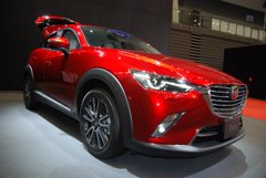 マツダ　CX-3