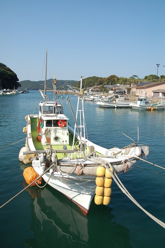 漁船　平戸薄香にて