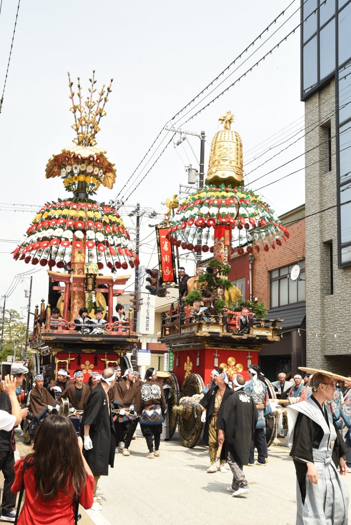 高岡御車山祭