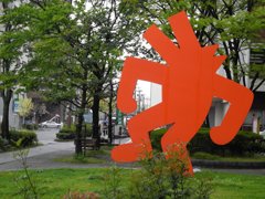 進撃の赤い巨人