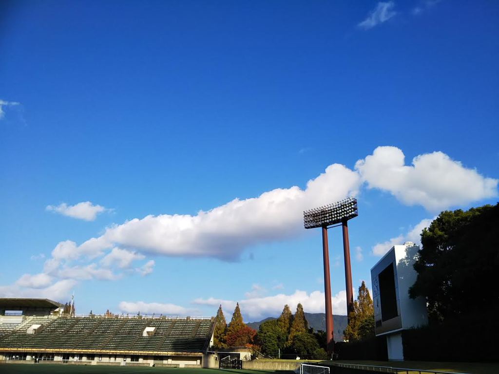 青い空に白い雲