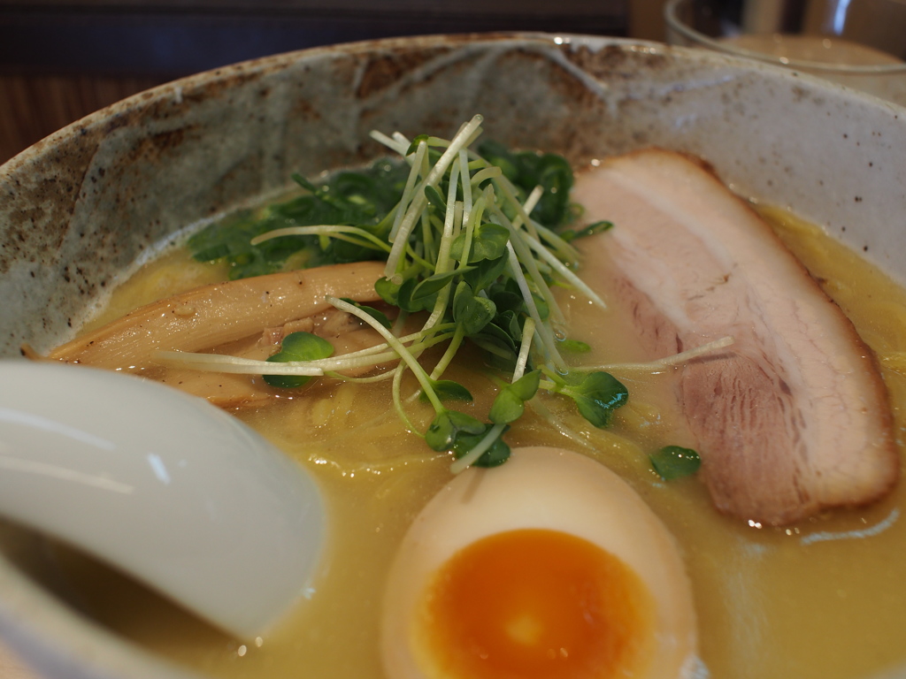 けせらせら塩ラーメン