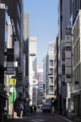 街を往く