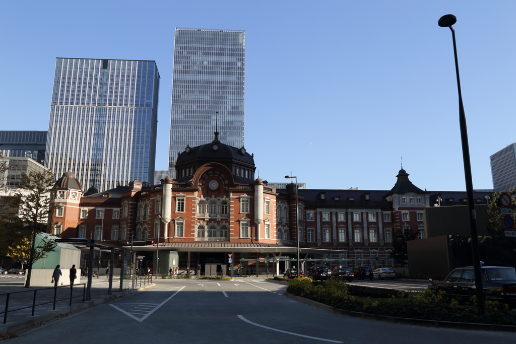 Tokyo station