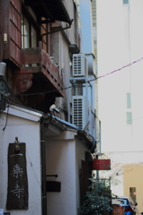 街のお寺の鐘は鳴らない