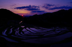 棚田の夜明け