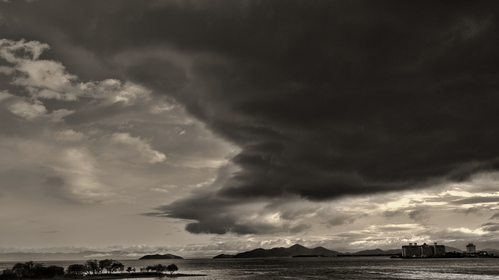 暗雲