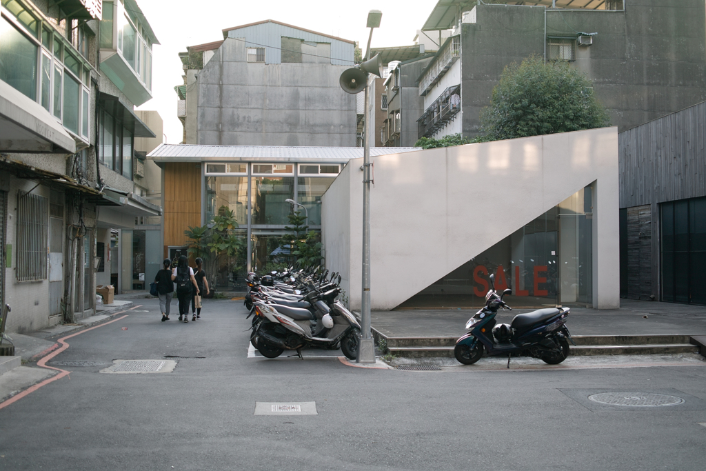 SDIM9569