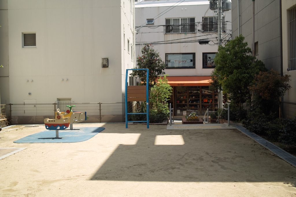 SDIM8523