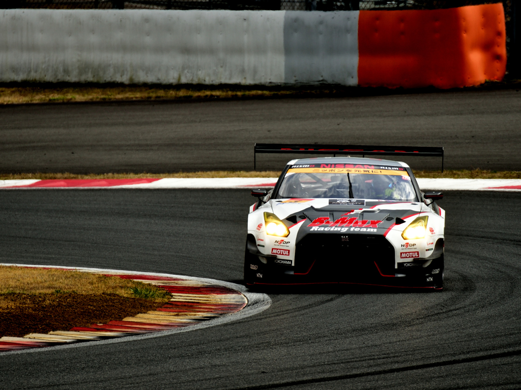 B-MAX　GT-R　GT3