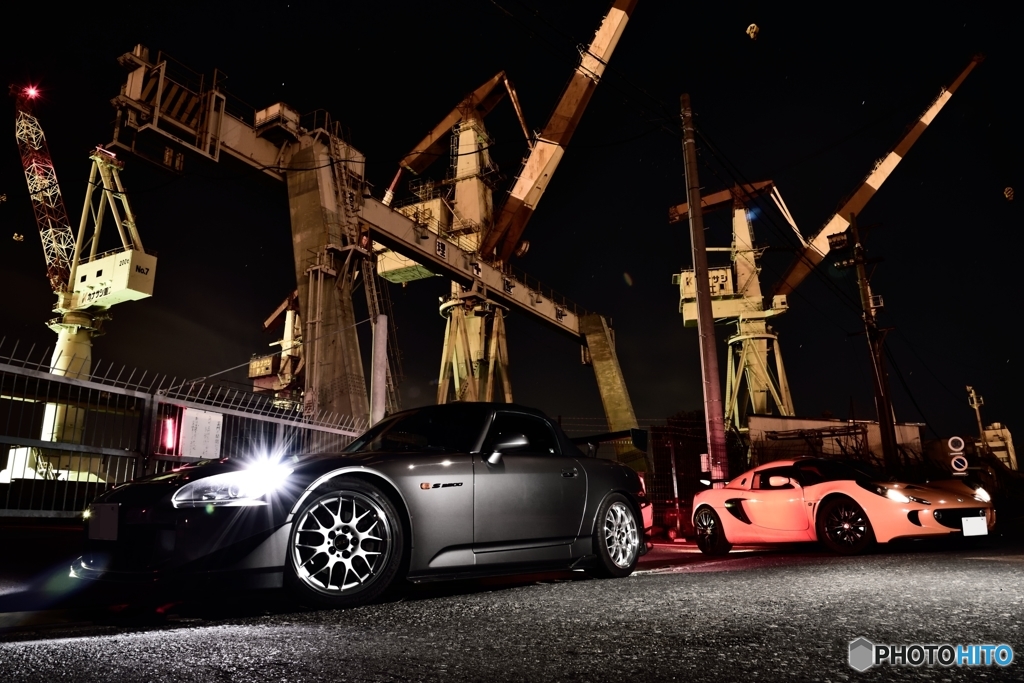 二人の車バカと埠頭夜景