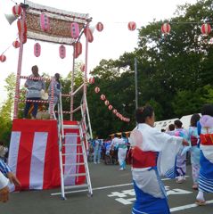 盆踊り