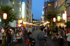 盆踊り（藤沢駅前）