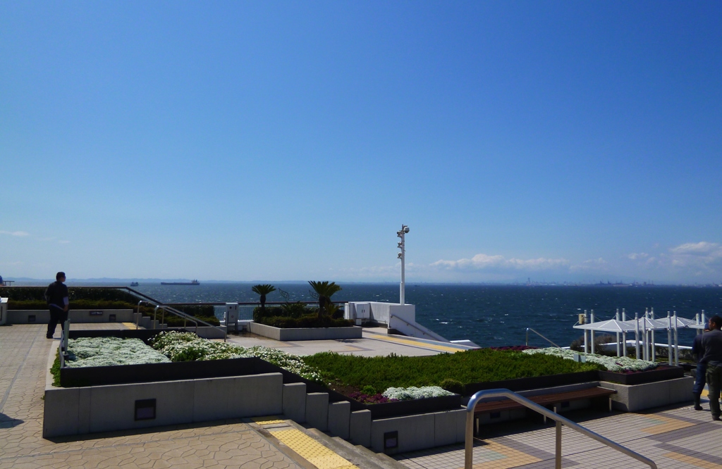 海ほたる