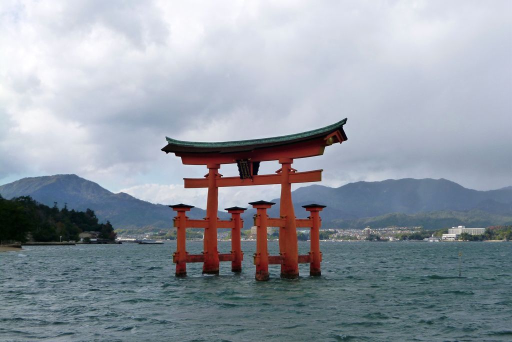 大鳥居