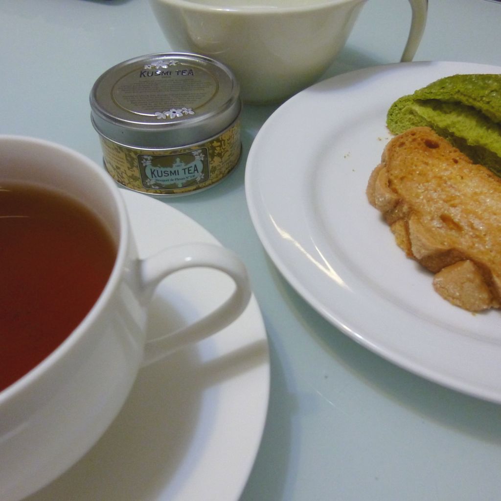 KUSMI TEA